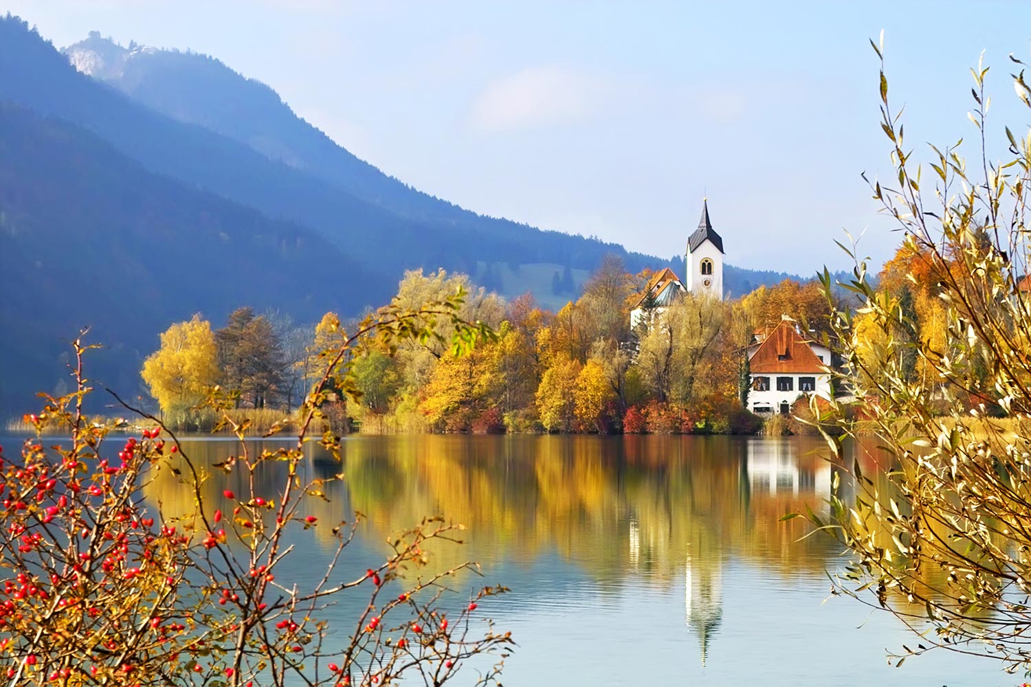 Weißensee mit St. Walburga